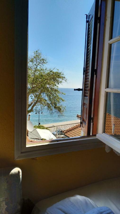 Anesis Hotel Agios Ioannis  エクステリア 写真